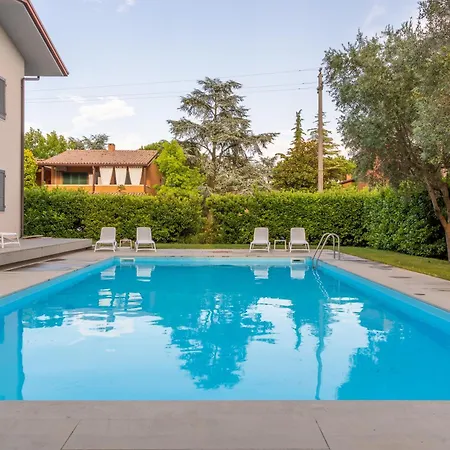 Apartamento Baseventuno 1 Trilocale Piano Terra Sirmione