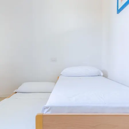 Apartamento Baseventuno 1 Trilocale Piano Terra *